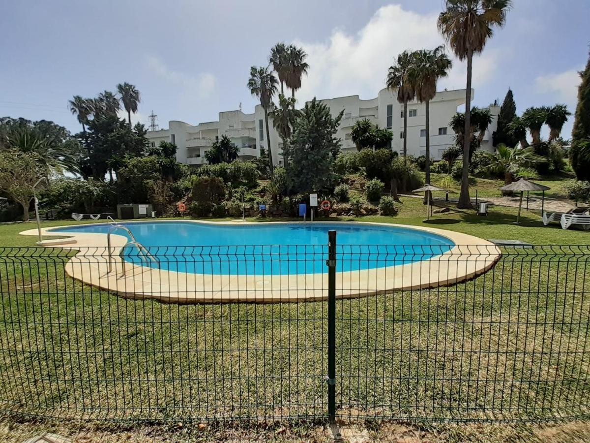 Estepona Golf Apartment Buitenkant foto